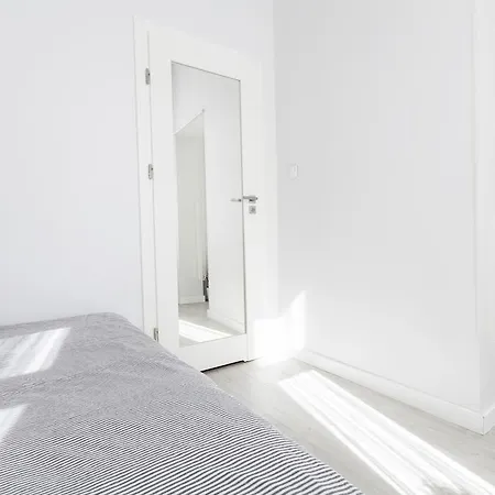 Homewell Stara Piekarnia Apartment *
